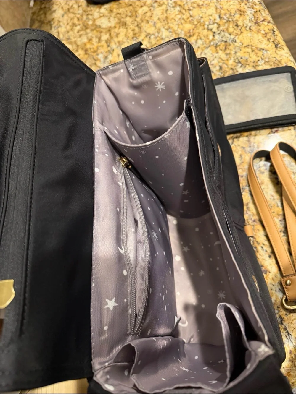Twelve little stroller caddy - All accessories included.
